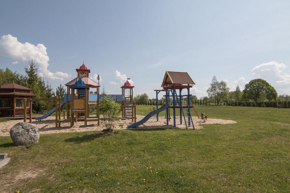 Holiday Stary Folwark Exterior photo